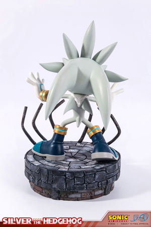 Sonic the Hedgehog Statue: Silver the Hedgehog