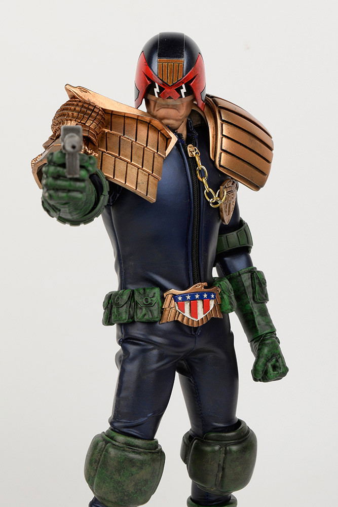 2000 AD 1/6 Scale Action Figure: Apocalypse War Judge Dredd image 12