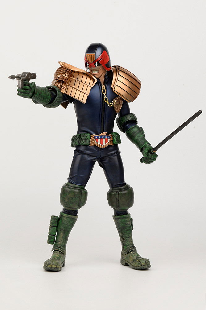 2000 AD 1/6 Scale Action Figure: Apocalypse War Judge Dredd image 17