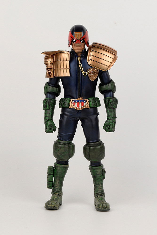 2000 AD 1/6 Scale Action Figure: Apocalypse War Judge Dredd image 3