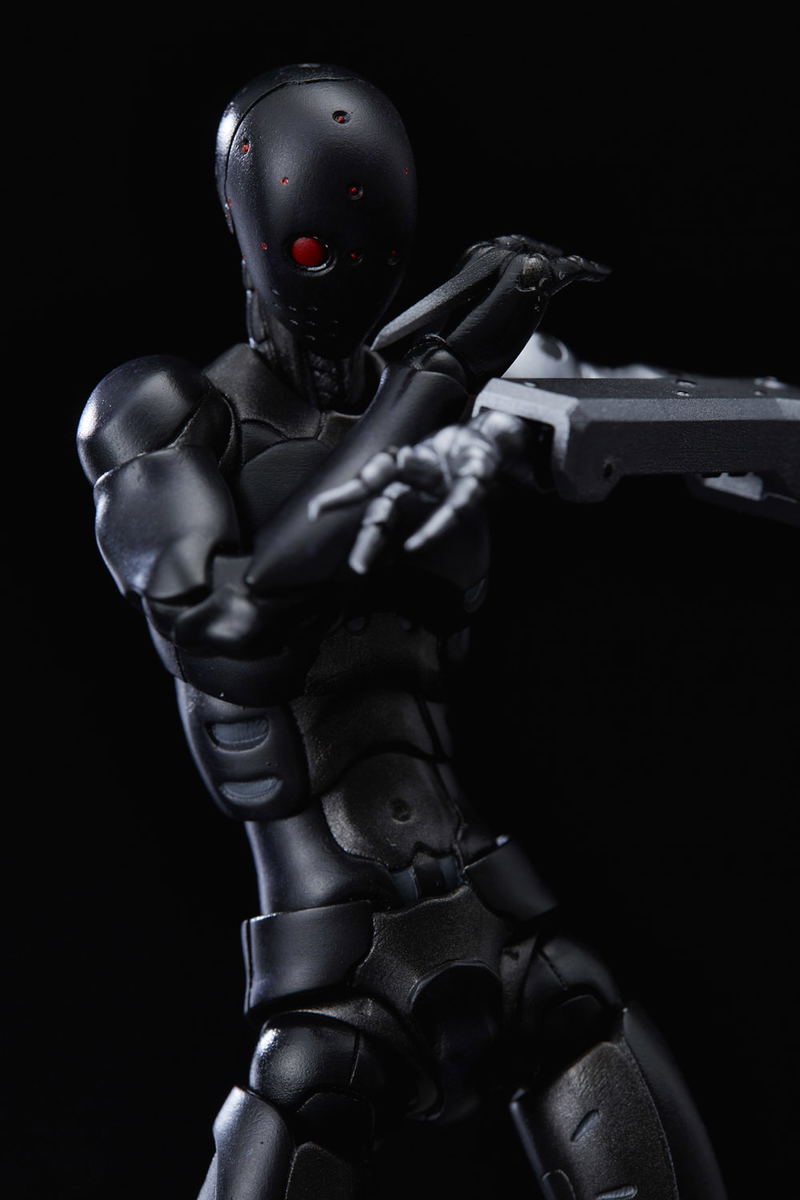TOA Heavy Industries Series 1/12 Scale Action Figure: CaRB (Collared and Reprogrammed Body) image 4