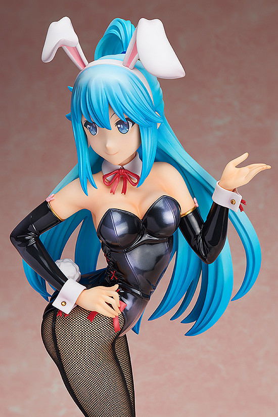 Kono Subarashii Sekai ni Shukufuku o! 2 1/4 Scale Pre-Painted Figure: Aqua Bunny Ver. image 7