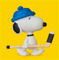 Peanuts Series 6 Ultra Detail Figure: Hockey Player Snoopy