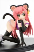 Hayate the Combat Butler 1/6 Scale Pre-Painted Figure: Katsura Hinagiku Kuroneko Repaint Ver. thumbnail 3