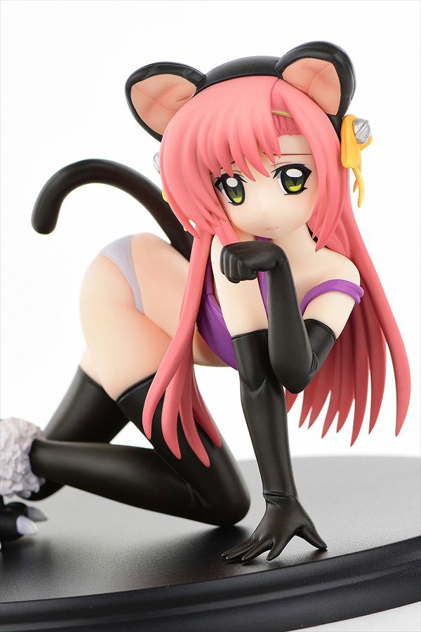 Hayate the Combat Butler 1/6 Scale Pre-Painted Figure: Katsura Hinagiku Kuroneko Repaint Ver. image 3