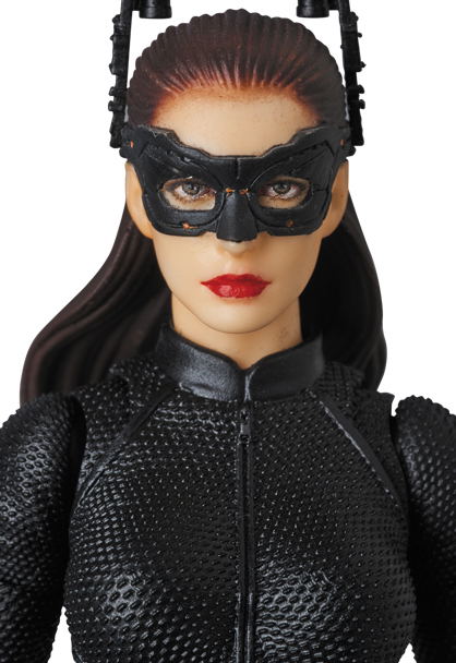Mafex The Dark Knight Rises: Selina Kyle Ver. 2.0 (Re-run) image 4