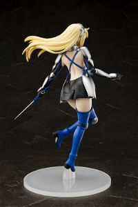 Is It Wrong to Try to Pick Up Girls in a Dungeon? 1/8 Scale Pre-Painted Figure: Sword Princess - Kenki Ais Wallenstein