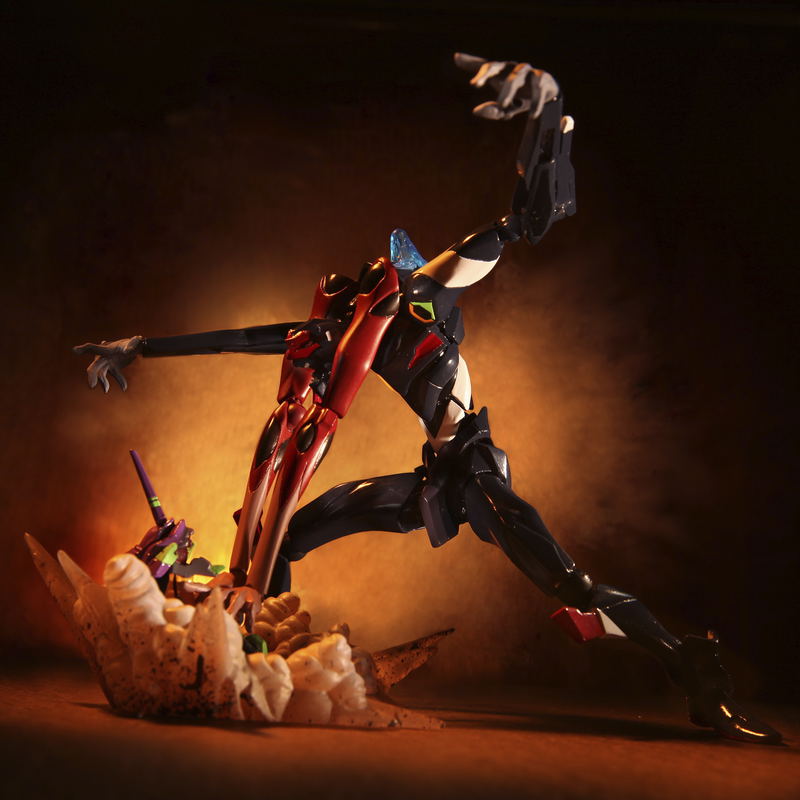 Revoltech Evangelion Evolution Rebuild of Evangelion: EV-002 EVA-03 (Re-run) image 9
