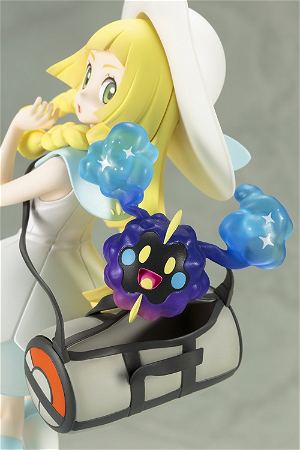 Pokemon Sun & Moon 1/8 Scale Pre-Painted Figure: Lillie and Cosmog [Pokemon Center Online Shop Limited Ver.]
