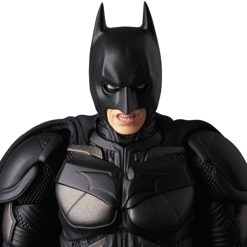 MAFEX The Dark Knight Trilogy: Batman Ver. 3.0 (Re-run) image 9