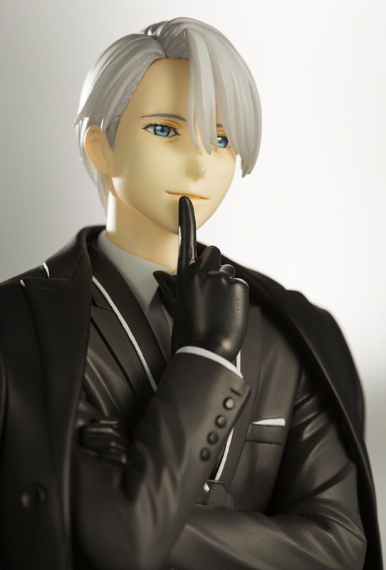 ARTFX J Yuri on Ice 1/8 Scale Pre-Painted Figure: Victor Nikiforov image 15