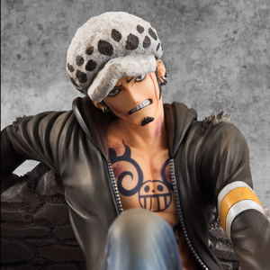 One Piece Portrait Of Pirates Limited Edition 1/8 Scale Pre-Painted Figure: Trafalgar Law Ver. VS