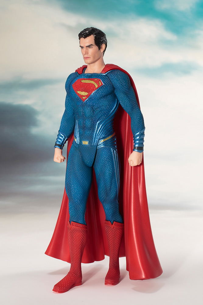 ARTFX+ Justice League 1/10 Scale Pre-Painted Figure: Superman image 3