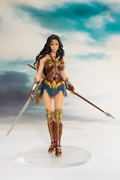 ARTFX+ Justice League 1/10 Scale Pre-Painted Figure: Wonder Woman thumbnail 2