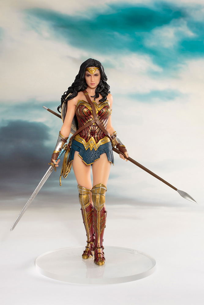 ARTFX+ Justice League 1/10 Scale Pre-Painted Figure: Wonder Woman image 2