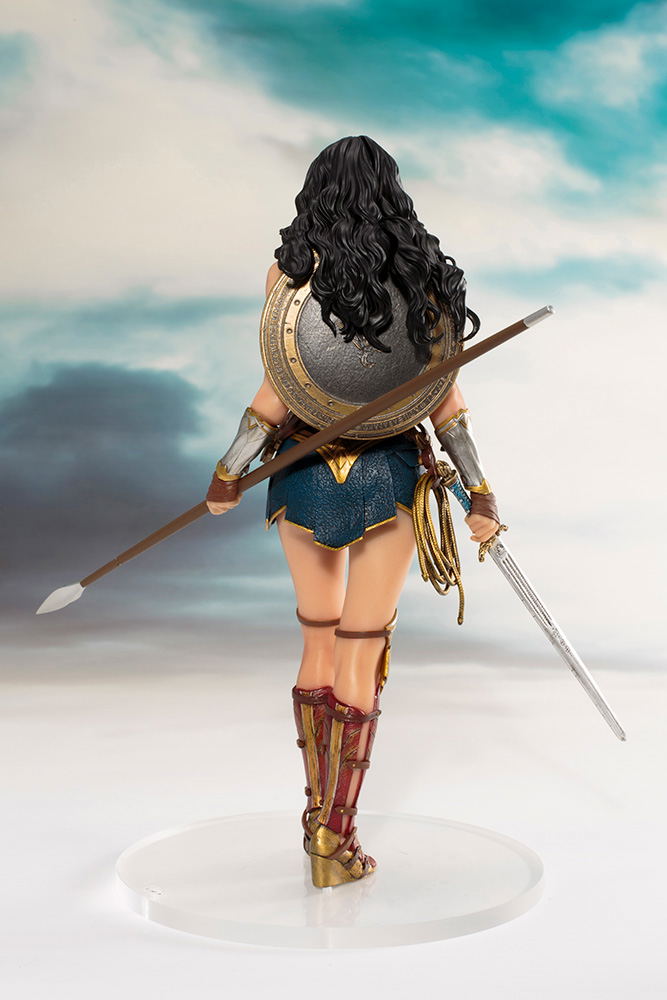 ARTFX+ Justice League 1/10 Scale Pre-Painted Figure: Wonder Woman image 4