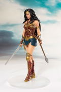 ARTFX+ Justice League 1/10 Scale Pre-Painted Figure: Wonder Woman thumbnail 5