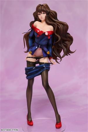 Compiler 1/7 Scale Pre-Painted Figure