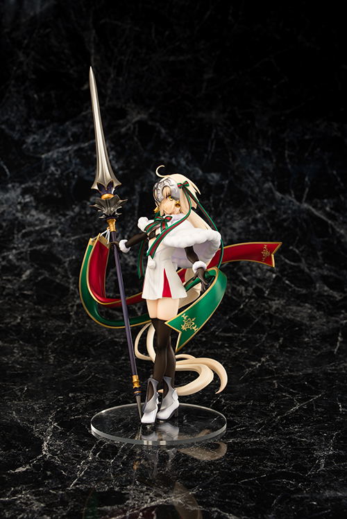 Fate/Grand Order 1/8 Scale Pre-Painted Figure: Jeanne d'Arc Alter Santa Lily image 2