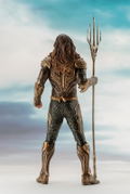 ARTFX+ Justice League 1/10 Scale Pre-Painted Figure: Aquaman thumbnail 4