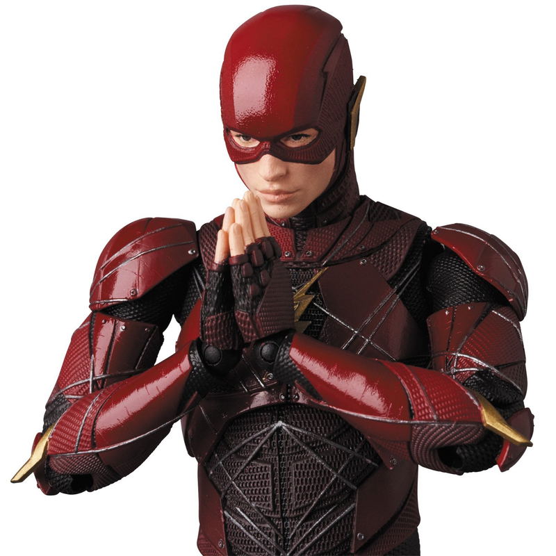 MAFEX Justice League: Flash image 2