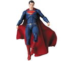 MAFEX Justice League: Superman (Re-run) thumbnail 1