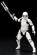 ARTFX+ Star Wars The Force Awakens 1/10 Scale Pre-Painted Figure: First Order Stormtrooper FN-2199 thumbnail 7