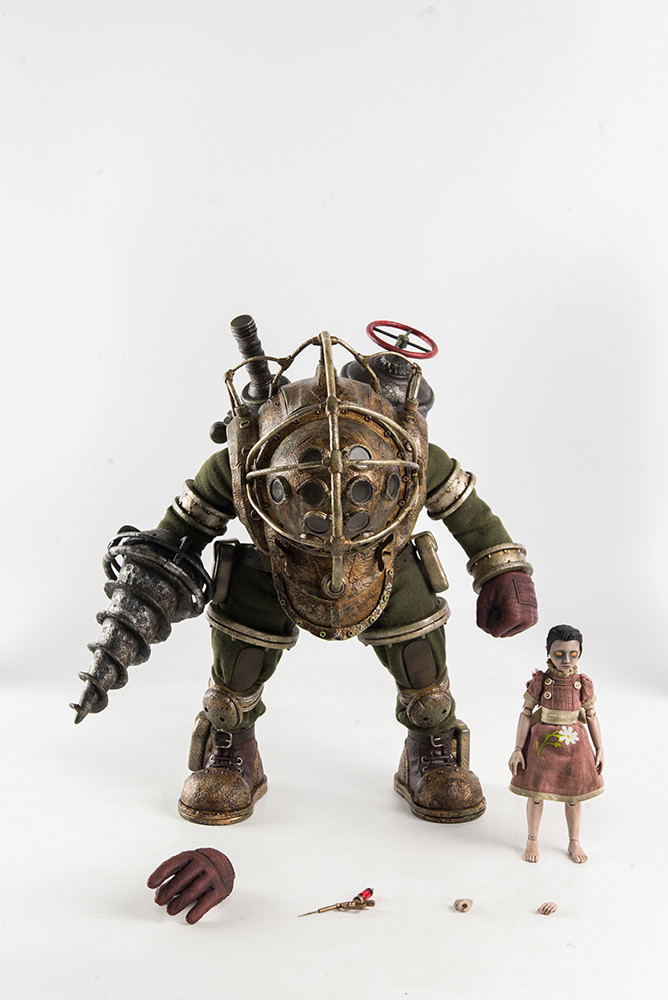 BioShock 1/6 Scale Action Figure: Big Daddy and Little Sister image 2