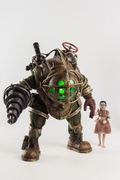 BioShock 1/6 Scale Action Figure: Big Daddy and Little Sister thumbnail 9