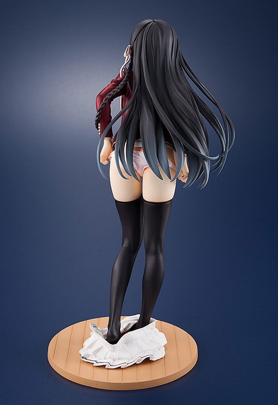 Classroom of the Elite 1/7 Scale Pre-Painted Figure: Suzune Horikita Clothes Changing Ver. image 5