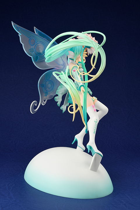 Good Smile Racing 1/1 Scale Pre-Painted Figure: Racing Miku 2017 Ver. image 6