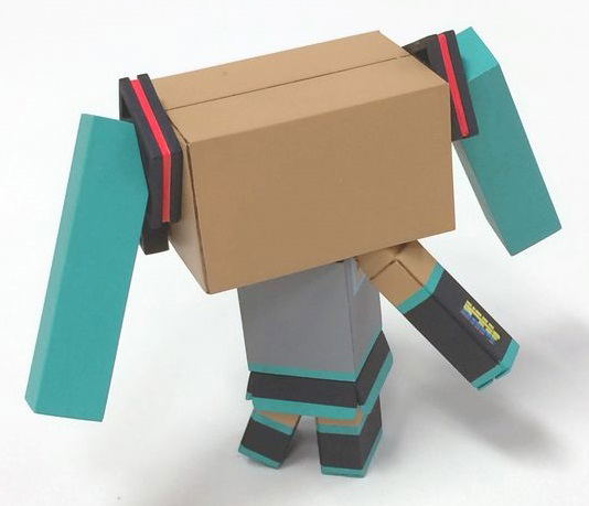 Hatsune Miku Danboard Ver. image 2
