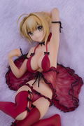 Fate/EXTELLA 1/7 Scale Pre-Painted Figure: Nero Claudius thumbnail 5