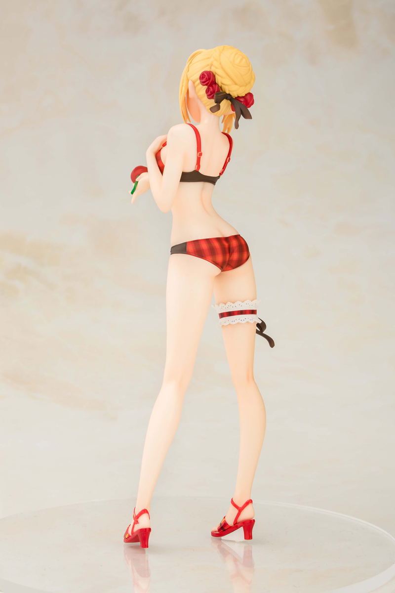 Fate/Extella 1/8 Scale Pre-Painted Figure: Nero Claudius Rose Vacation Ver. image 4
