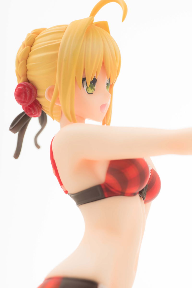 Fate/Extella 1/8 Scale Pre-Painted Figure: Nero Claudius Rose Vacation Ver. image 9