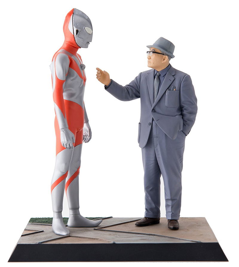Ultraman 1/12 Scale Polystone Statue: Eiji Tsuburaya & Ultraman image 1