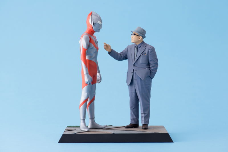 Ultraman 1/12 Scale Polystone Statue: Eiji Tsuburaya & Ultraman image 14