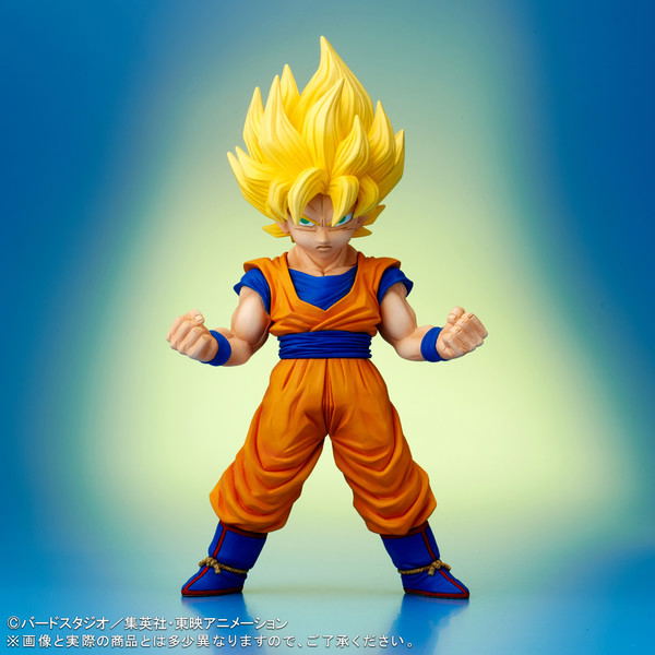 DefoReal Series Dragon Ball Z Pre-Painted Complete Figure: Son Goku Super Saiyan Ver. image 1