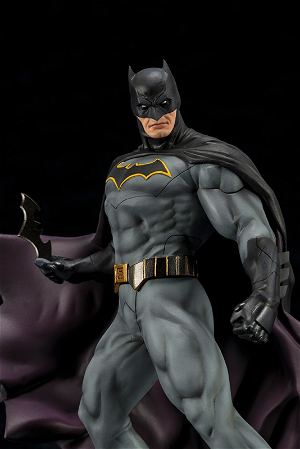 ARTFX+ Batman 1/10 Scale Pre-Painted Figure: Batman Rebirth (Re-run)