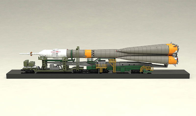 Soyuz Rocket & Transport Train 1/150 Scale Plastic Model (Re-run) image 5