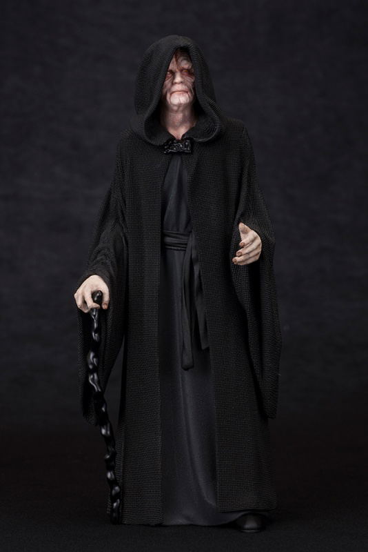 ARTFX+ Star Wars 1/10 Scale Pre-Painted Figure: Emperor Palpatine with Royal Guard 3 Pack image 4