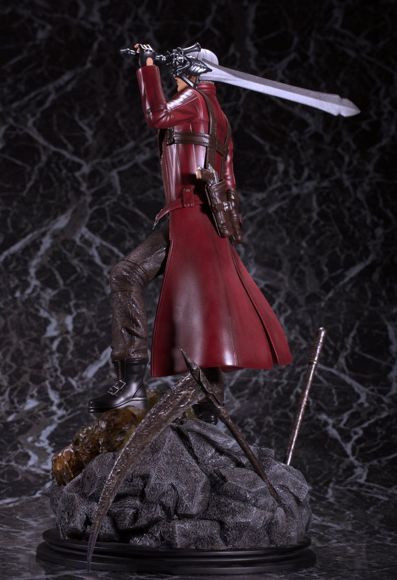 Devil May Cry 3 1/6 Scale Pre-Painted Figure: Dante image 3