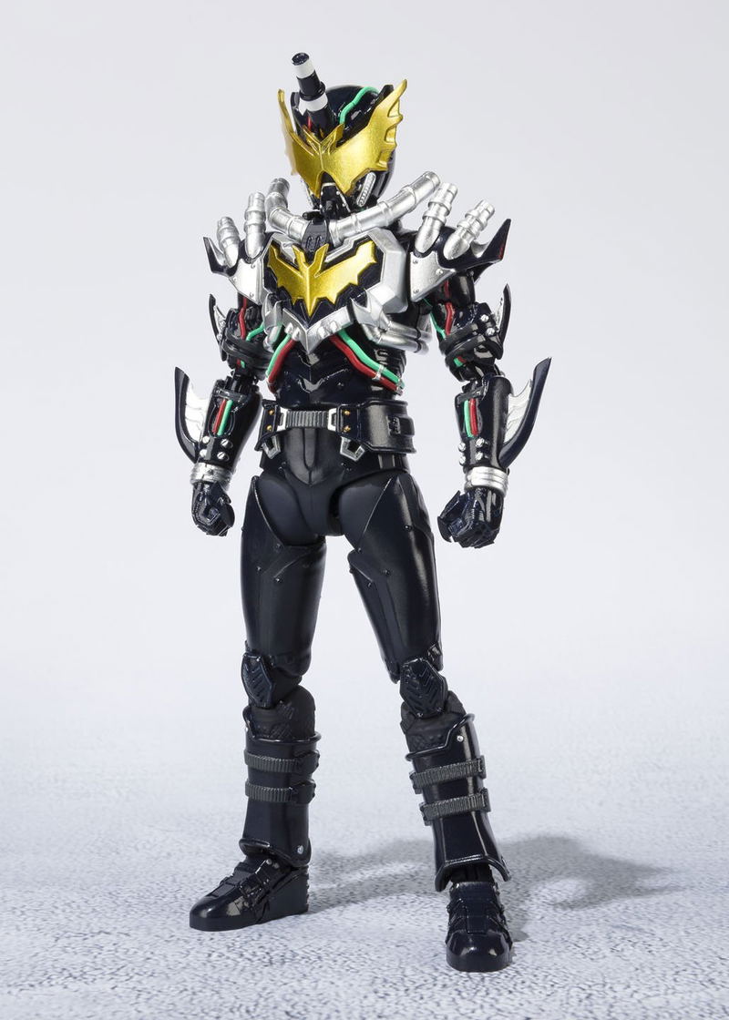 S.H.Figuarts Kamen Rider Build: Night Rogue image 2