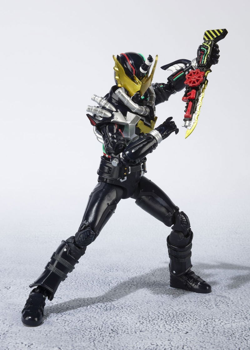 S.H.Figuarts Kamen Rider Build: Night Rogue image 6