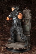 Marvel Universe 1/6 Scale Fine Art Statue: The Punisher thumbnail 5