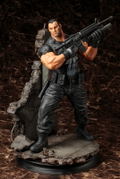 Marvel Universe 1/6 Scale Fine Art Statue: The Punisher thumbnail 7