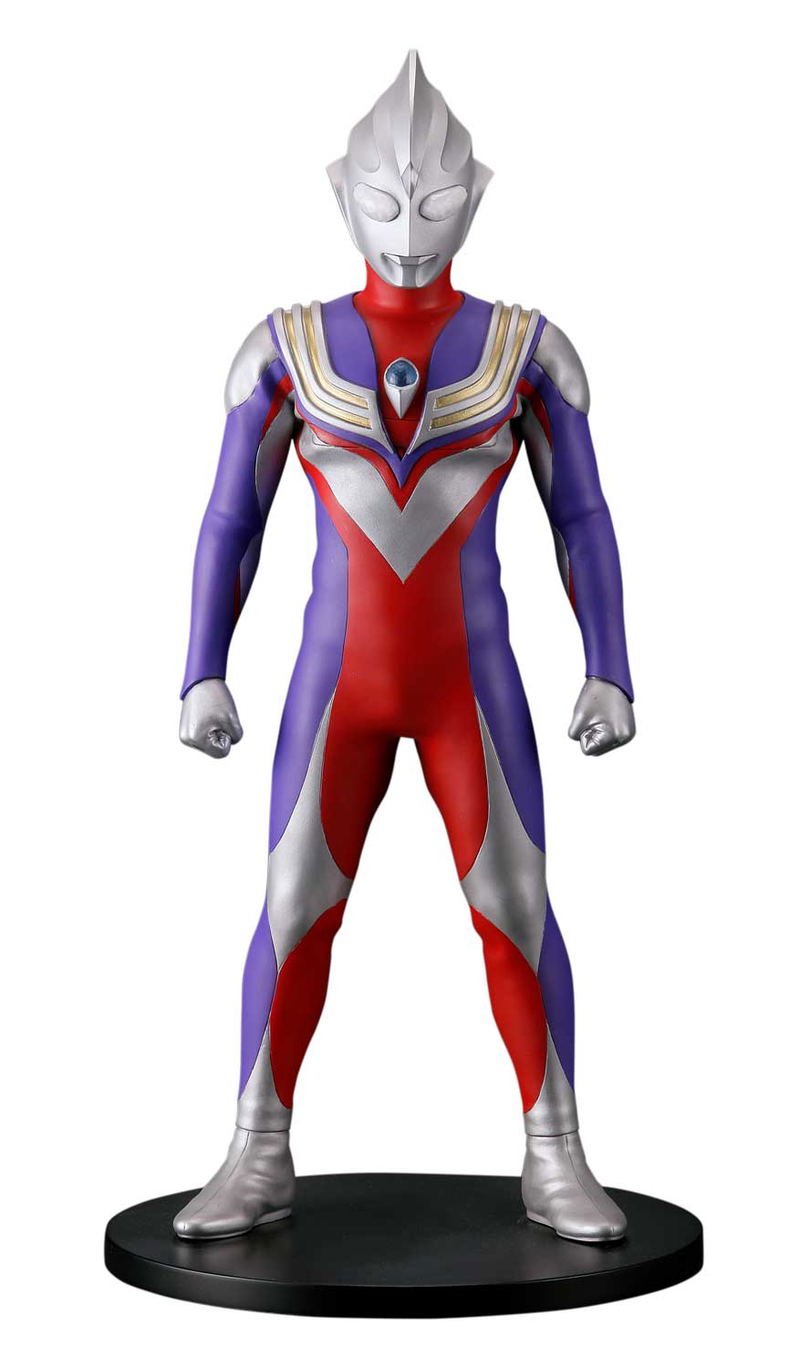 Character Classics Ultraman Tiga 1/5 Scale Figure: Ultraman Tiga image 1