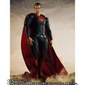 S.H.Figuarts Justice League: Superman thumbnail 3