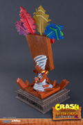 Crash Bandicoot Life-Size Aku Aku Mask thumbnail 10