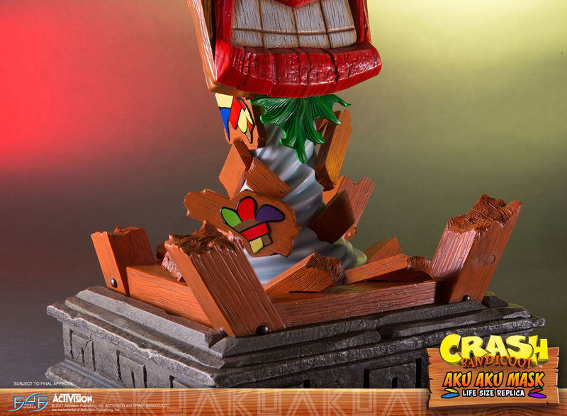 Crash Bandicoot Life-Size Aku Aku Mask image 17